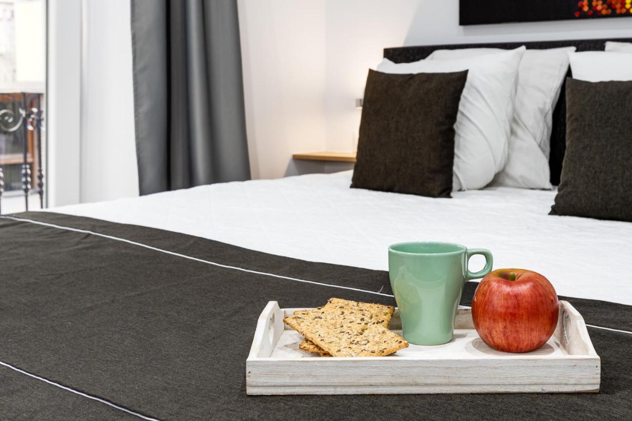 Pinzon Studios & Penthouse Аликанте Экстерьер фото