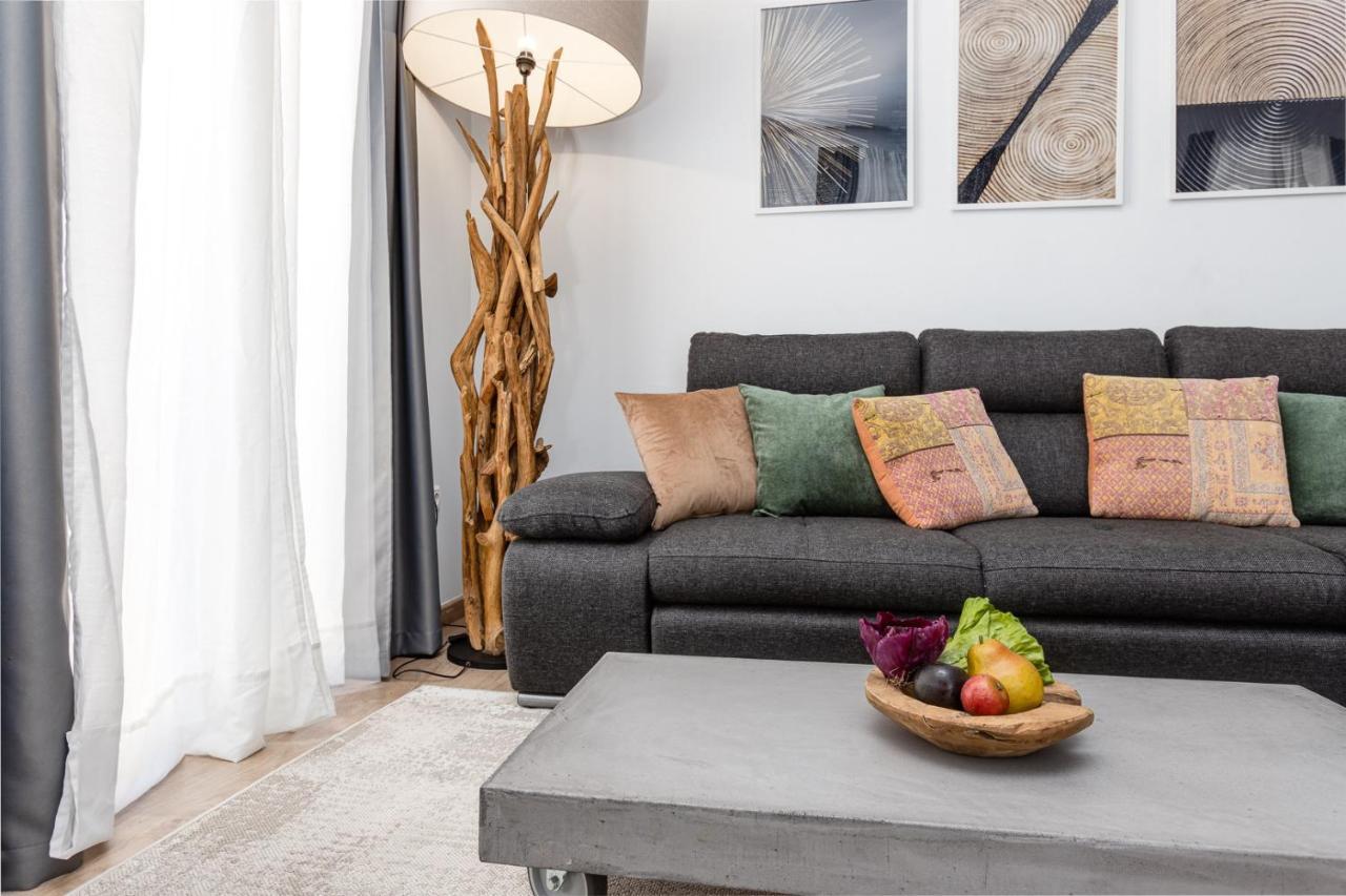 Pinzon Studios & Penthouse Аликанте Экстерьер фото