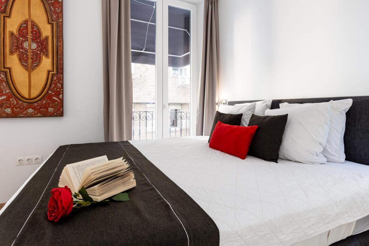 Pinzon Studios & Penthouse Аликанте Экстерьер фото