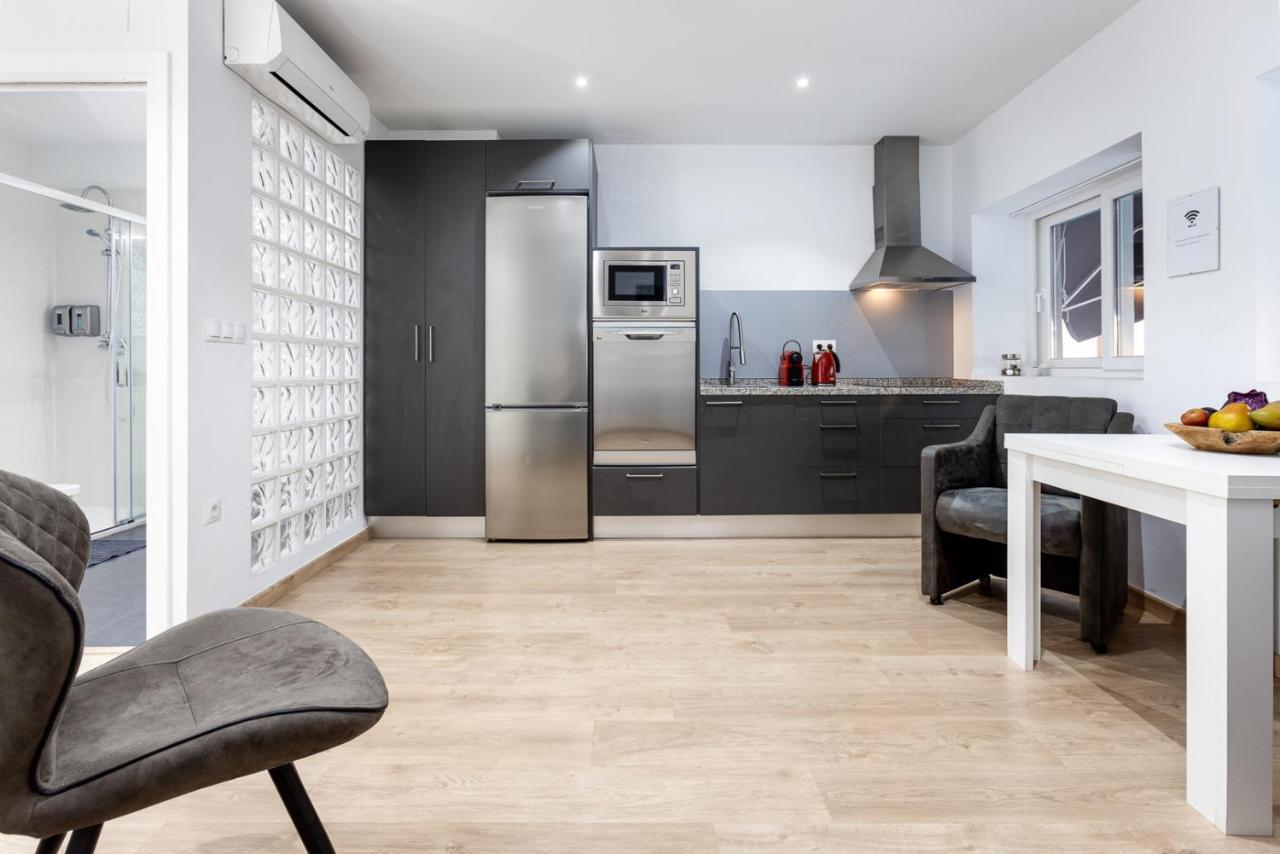 Pinzon Studios & Penthouse Аликанте Экстерьер фото
