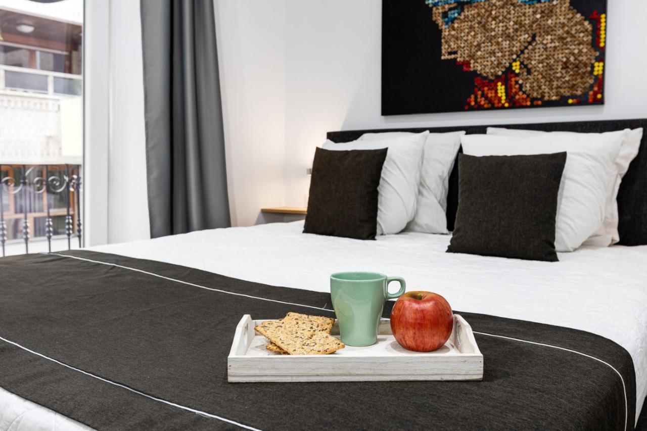 Pinzon Studios & Penthouse Аликанте Экстерьер фото